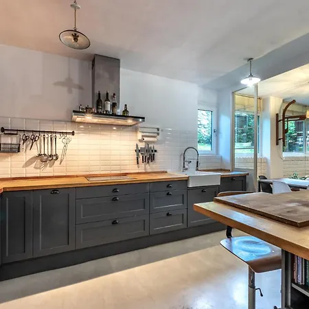Elegante Diseno Junto A La Playa Con Piscina Apartamento Getxo