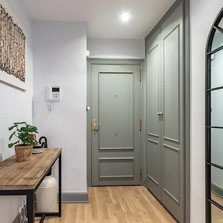 Elegante Diseno Junto A La Playa Con Piscina Apartamento *
