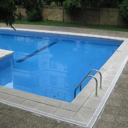 Elegante Diseno Junto A La Playa Con Piscina *