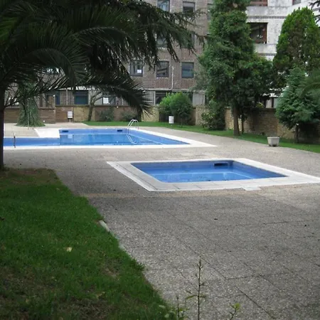 Elegante Diseno Junto A La Playa Con Piscina ゲチョ
